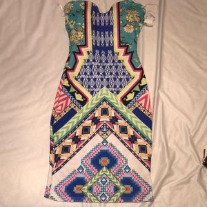 TRIBAL STRAPLESS MINI DRESS